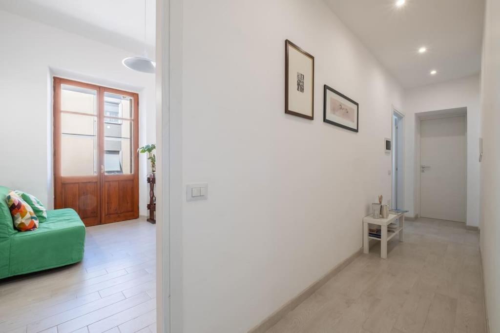 Casa Ofride -Centro-Poetto 10 Min-Wi-Fi-Netflix Lägenhet Cagliari Exteriör bild